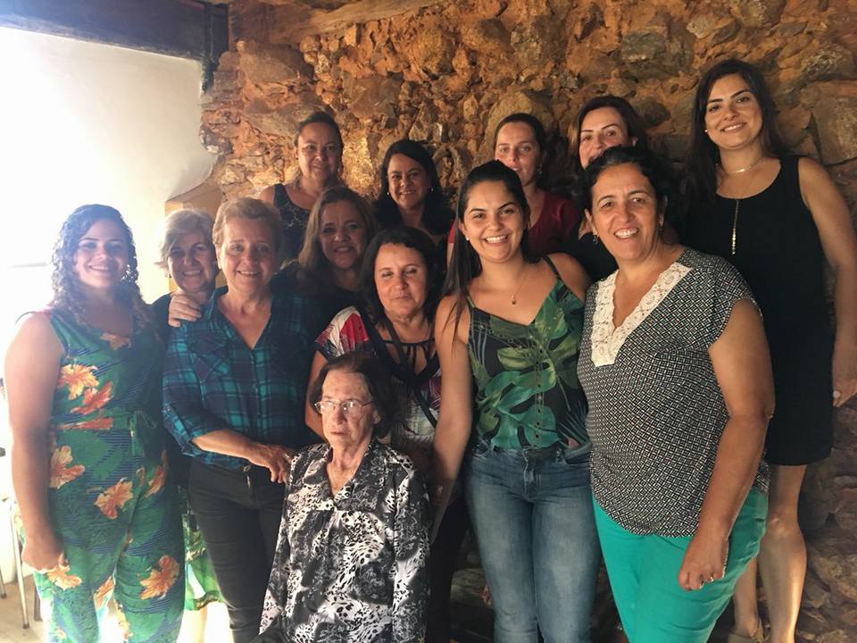 https://www.ascacafesespeciais.com.br/wp-content/uploads/2015/04/28958697_1971364196450223_7406395532555321344_n.jpg